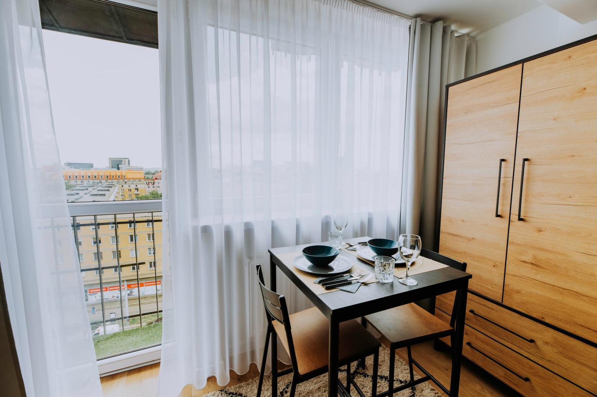 Komfortowy Apartament W Centrum Wroclawia Экстерьер фото
