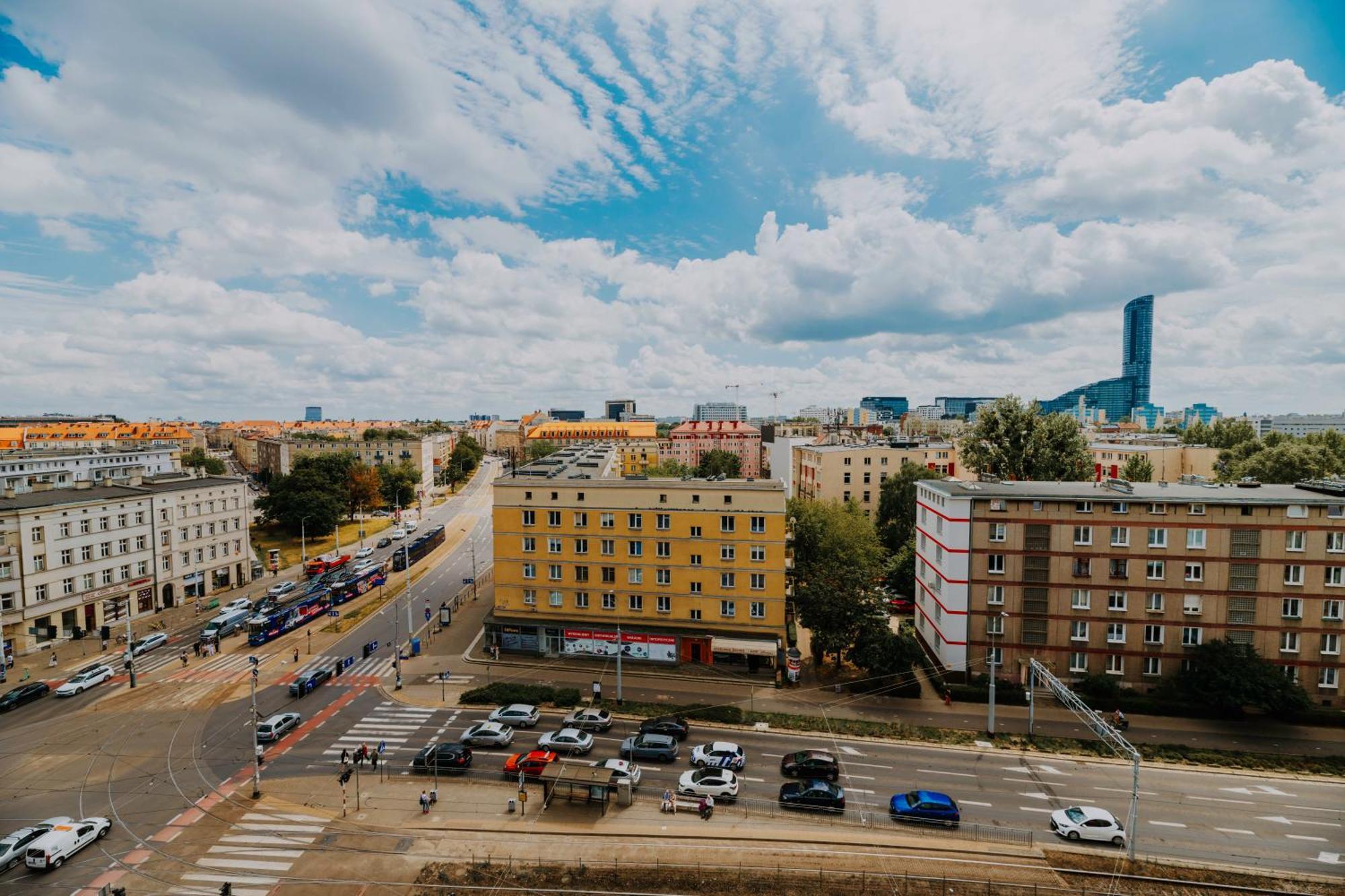 Komfortowy Apartament W Centrum Wroclawia Экстерьер фото